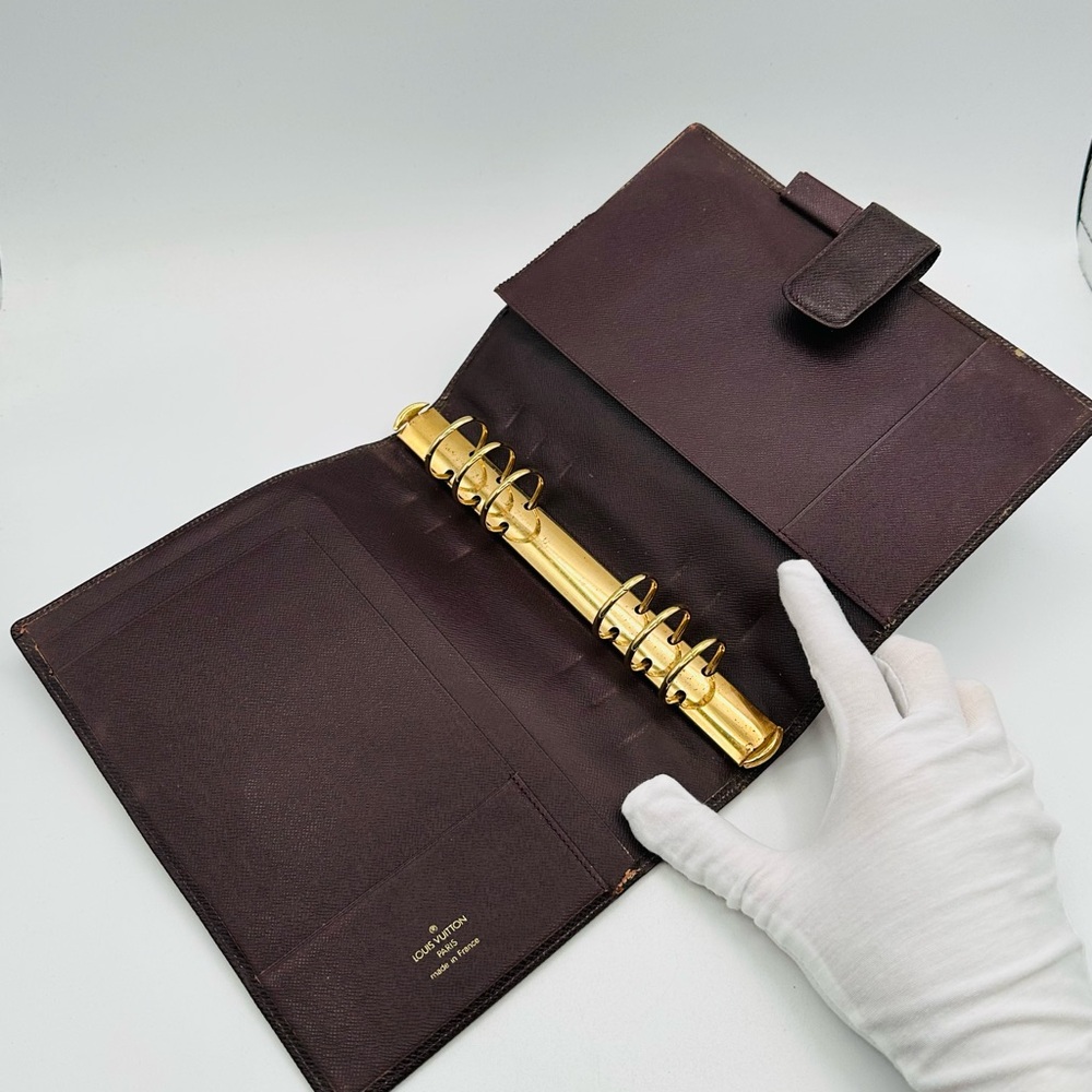Louis Vuitton Large Taiga Agenda Pm Clutch binder - Picture 7 of 15
